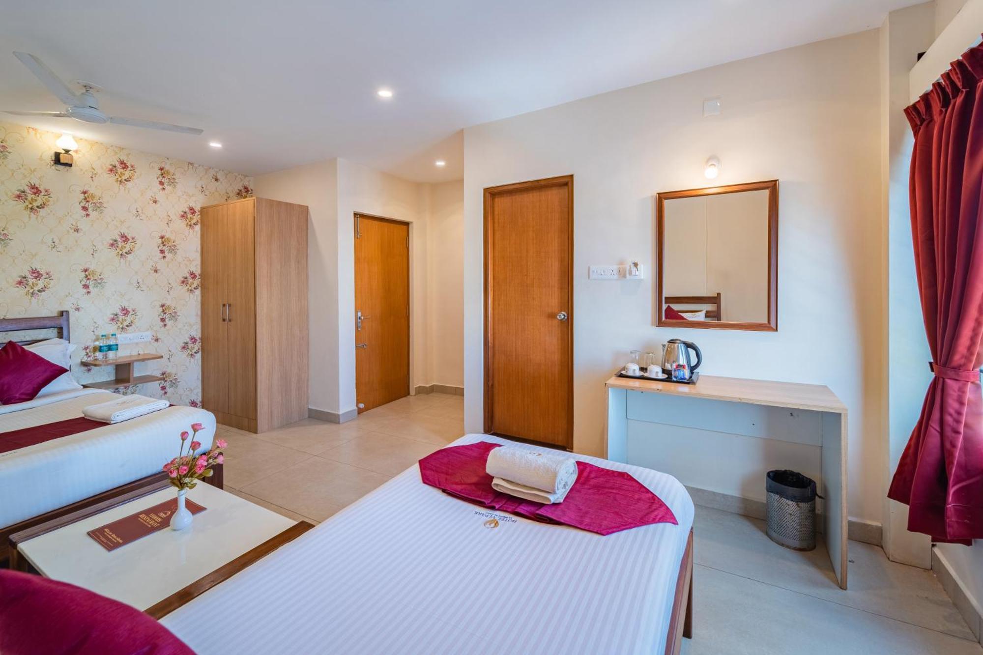 Hotel VI Park - City Centre Pondicherry Ngoại thất bức ảnh