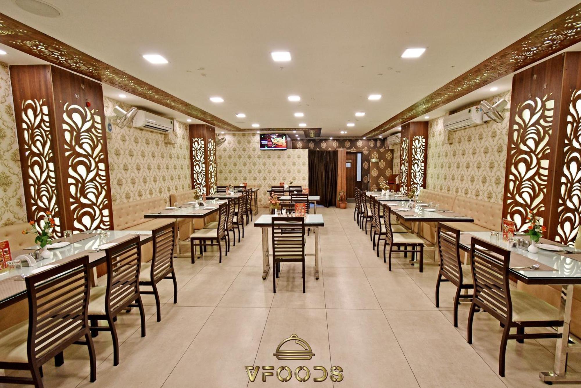 Hotel VI Park - City Centre Pondicherry Ngoại thất bức ảnh