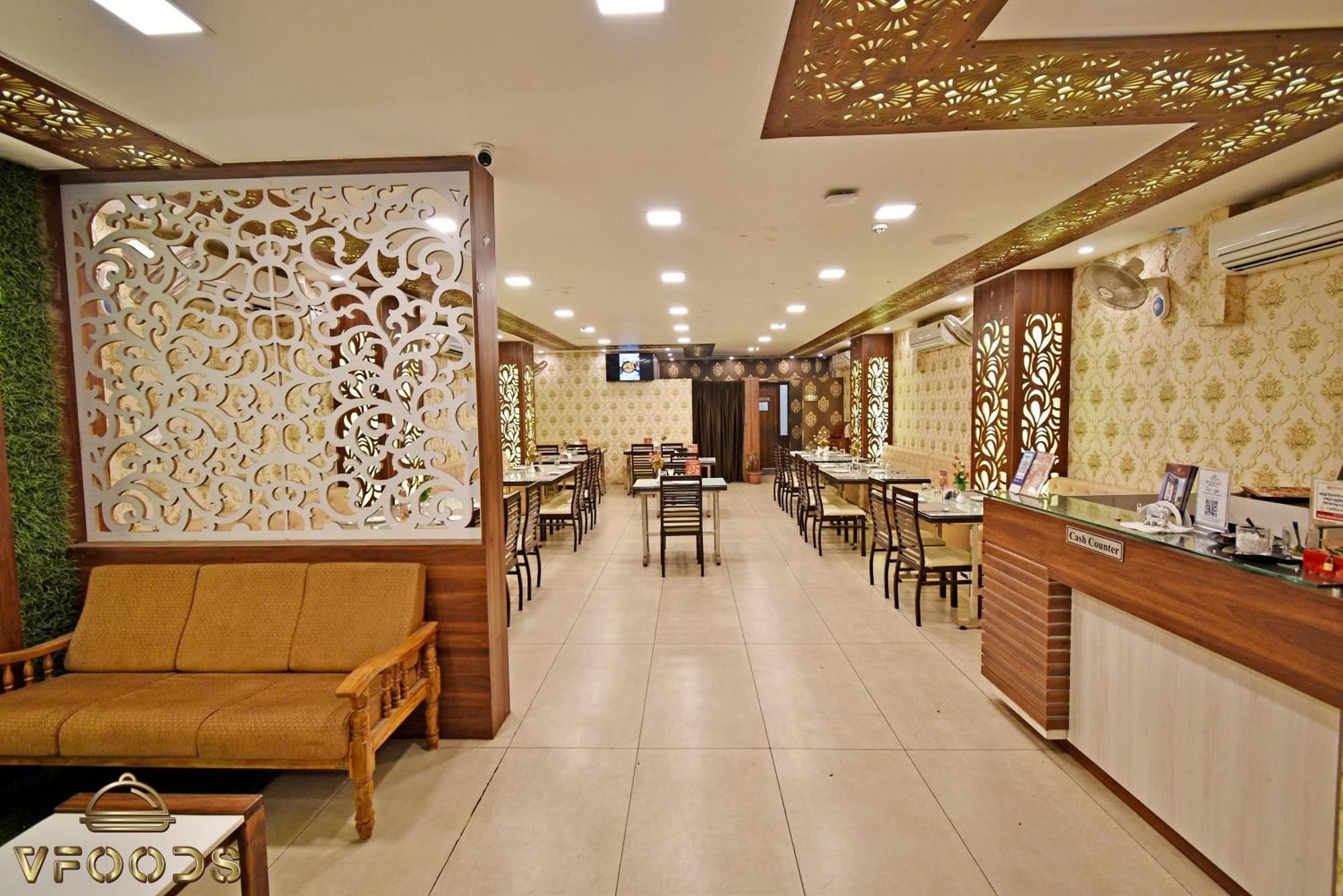 Hotel VI Park - City Centre Pondicherry Ngoại thất bức ảnh